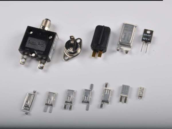 冷水機(jī)組溫度開關(guān)的應(yīng)用