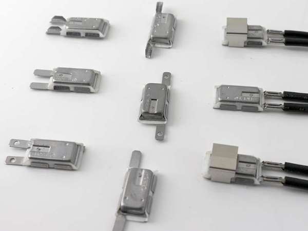 天窗不運行是電機壞了嗎？不要被4S店忽悠！