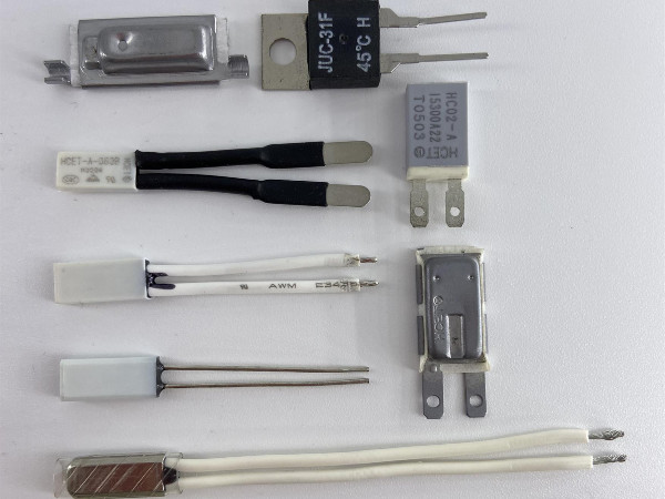 電動(dòng)汽車(chē)PTC加熱器溫控開(kāi)關(guān)保護(hù)案例