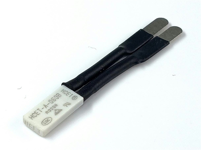 小型溫控開關(guān)