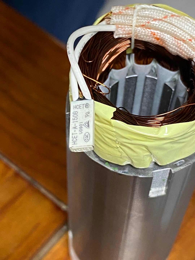 電機(jī)熱保護(hù)器安裝