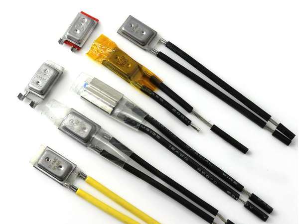 電子鎮(zhèn)流器溫度開關(guān)原理是什么？